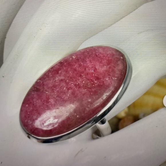 Brand new Pink Rhodonite 925 Sterling Silver Genstone Ring- size 9 1/2 - Picture 2 of 7